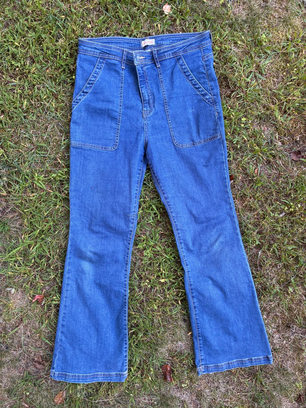 Knox Rose Women’s Flare Blue Denim Jeans